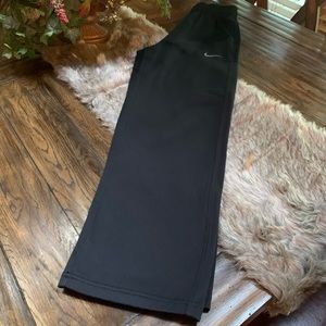 Boys Nike fleece sweatpants